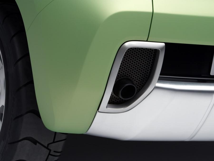  Toyota Urban Cruiser Concept 2006 года  (фото 24 из 34)